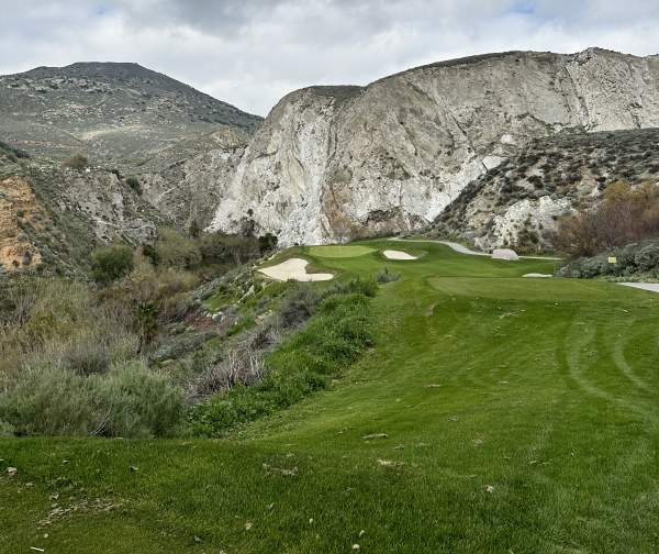 Hole 16 at the Oak Quarry Golf Club in Jurupa Valley, CA