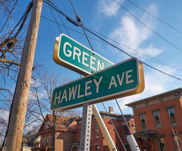 Hawley Ave/Green Sign