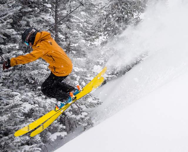 How can you resist the average 547" of snow per season at Alta?