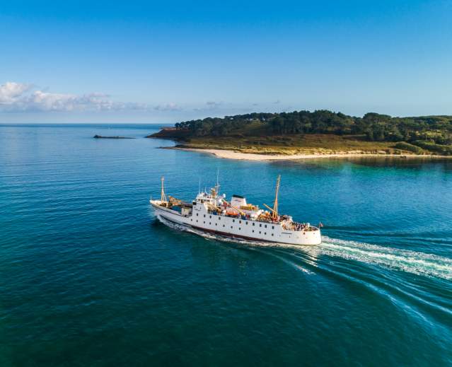 Scillonian III ferry at Halangy Point
