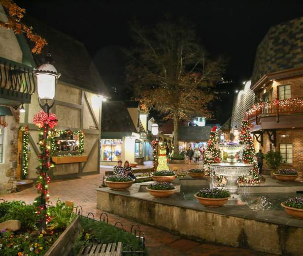 Gatlinburg Christmas Shopping