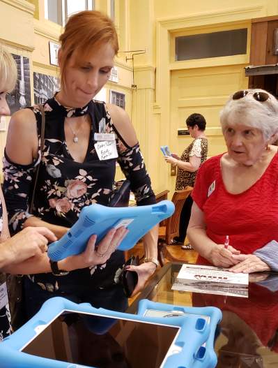 Check-in at Lakes Trail Meeting at Collin County History Museum