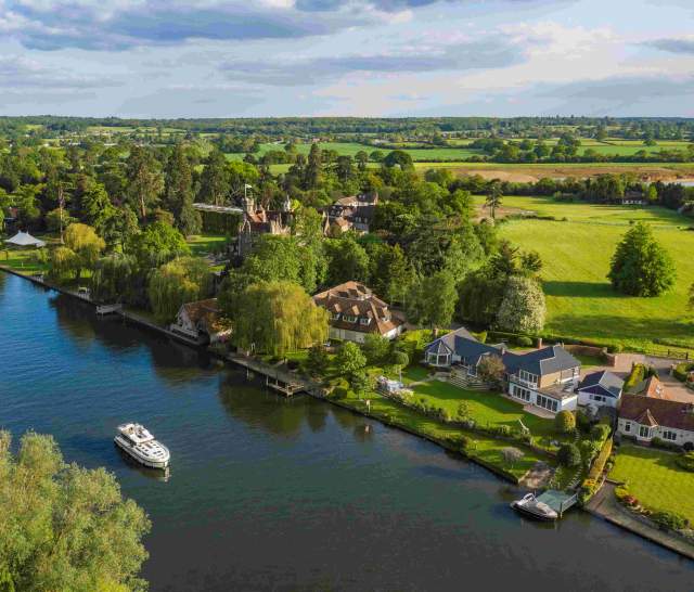 Le Boat Boating Holidays