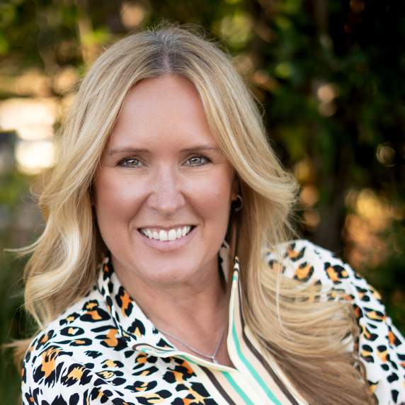 Melissa Wober Headshot