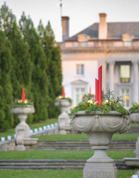 Nemours Estate - Holiday