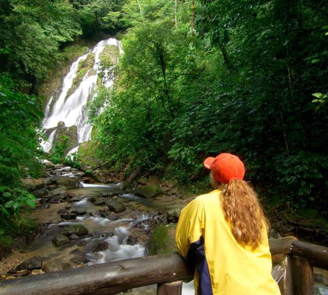 Things To Do in Cocle - Waterfall