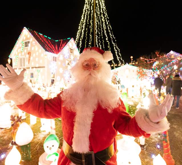 Santa at the Peckville Christmas House