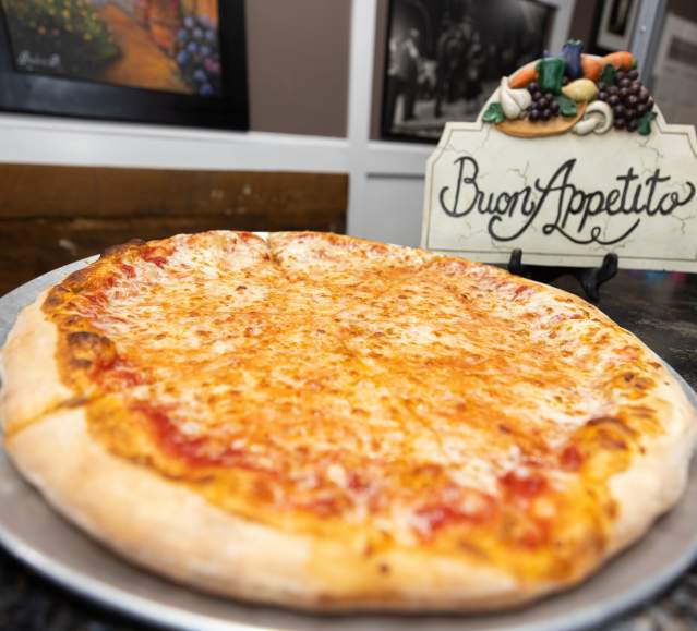 Calabria Pizza and Restaurant 2022 Hiller