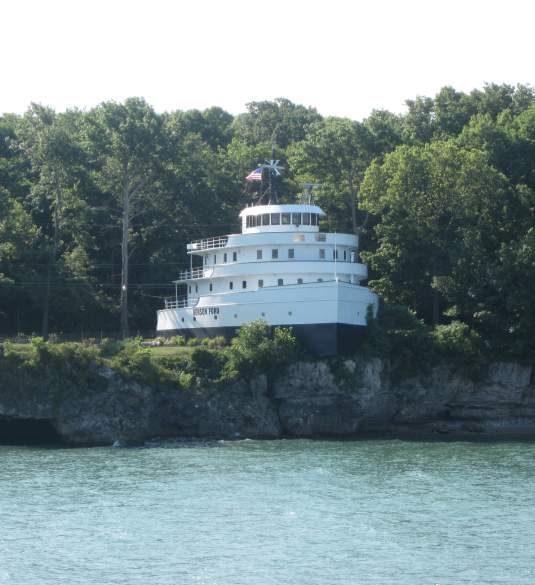 Benson Ford shiphouse