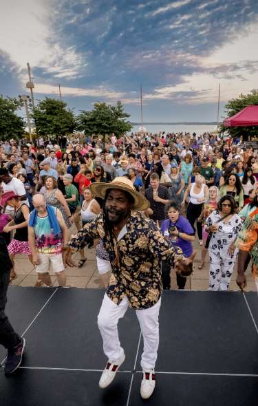 Things to do - Monona Terrace Rooftop
