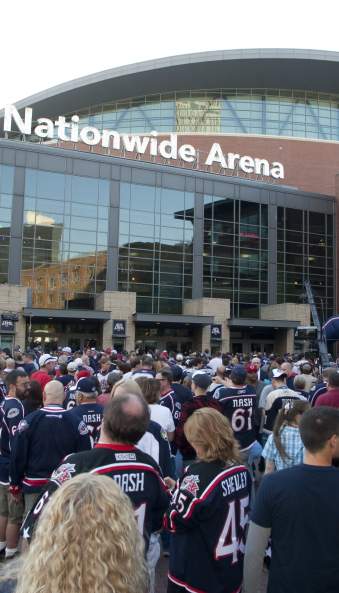 Columbus Blue Jackets fans entering Nationwide Arena