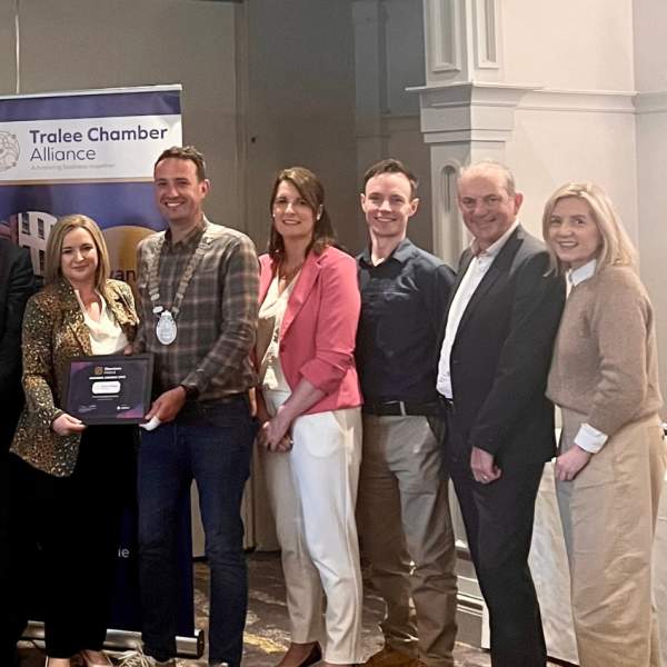 Tralee Chamber Award castle street june 2025