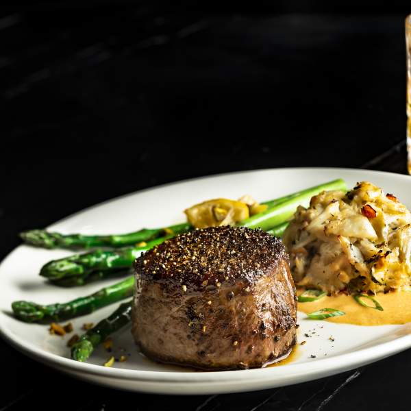 Del Frisco's Double Eagle Steak House filet and crab cake dinner