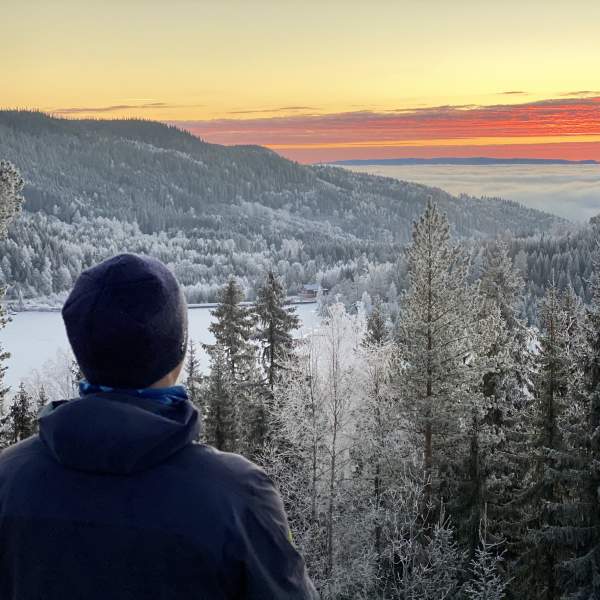Solnedgang over tåka ved Damtjern