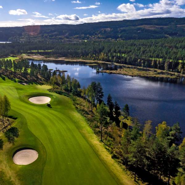 Dronebilde med flott usikt fra Kongsvinger Golfklubb