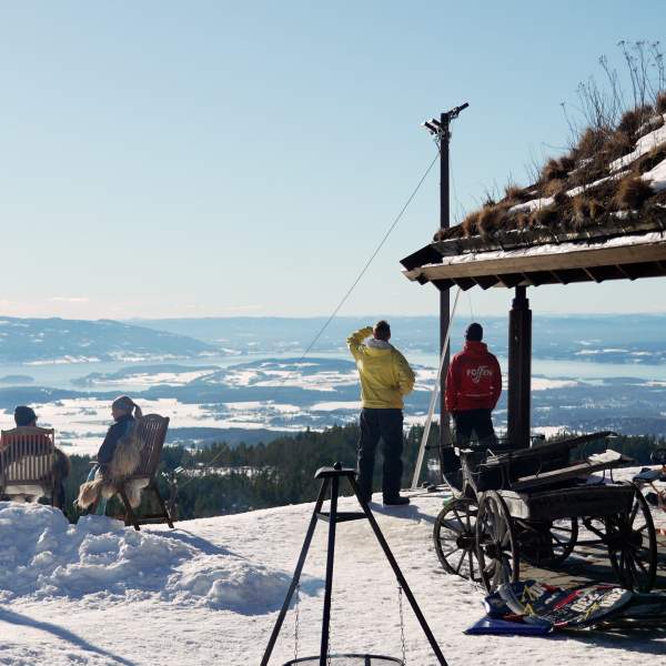 Vinterkos og solskinn på Ringkollen