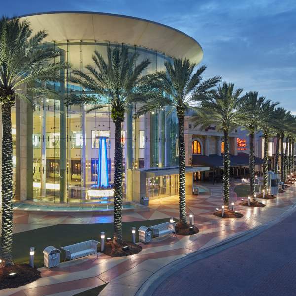 Mall at Millenia main entrance at evening