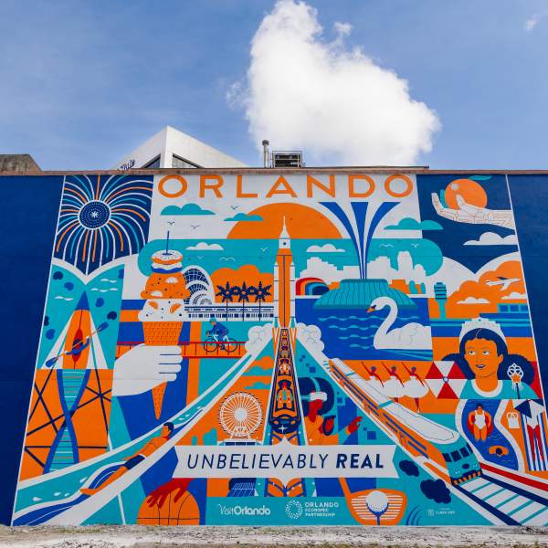 Unbelievably Real Mural Social Media Images