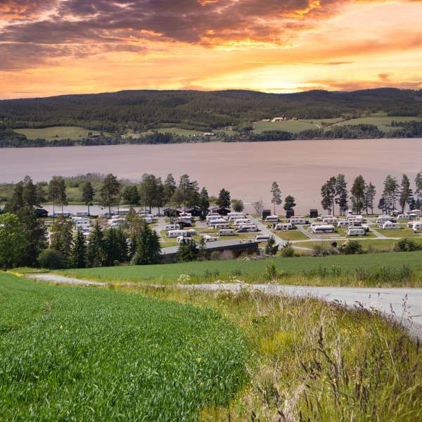 Solnedgang over Odin Camping