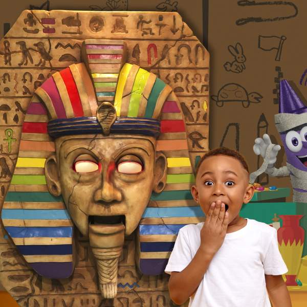 Screamin' Green Hauntoween mummy scene at Crayola Experience Orlando