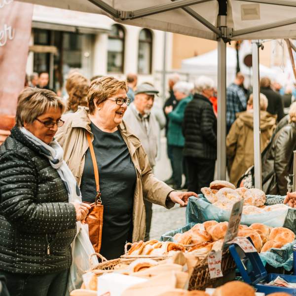 Norsk Akevittfestival i Gjøvik - God markedsstemning i gågata