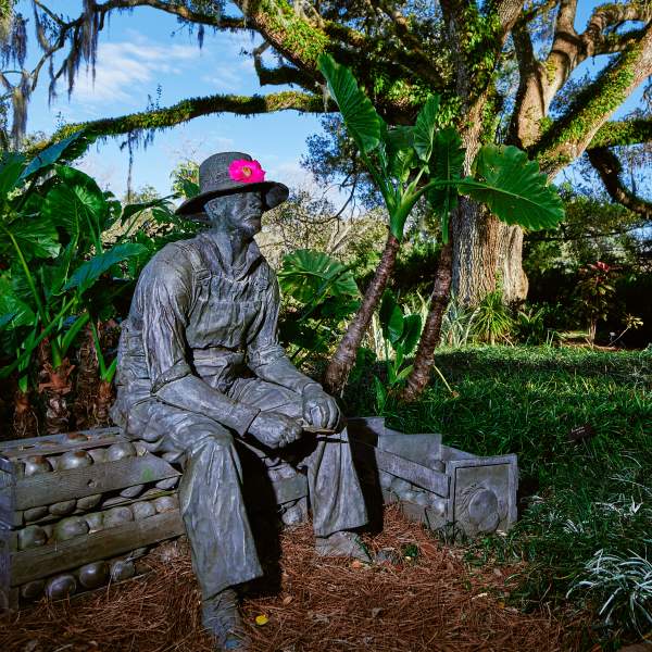 Statue at Harry P. Leu Gardens