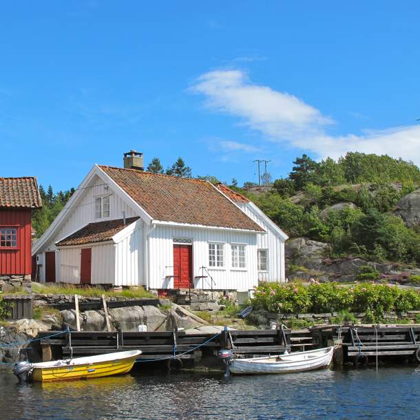 Brekkestø in Blindleia outside of Lillesand