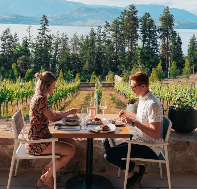 Home Block Restaurant at CedarCreek Estate Winery (2)