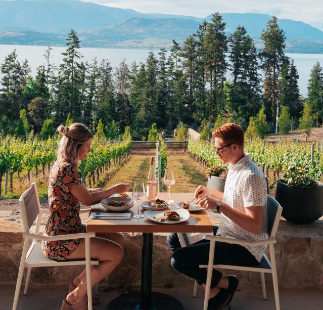 Home Block Restaurant at CedarCreek Estate Winery (2)