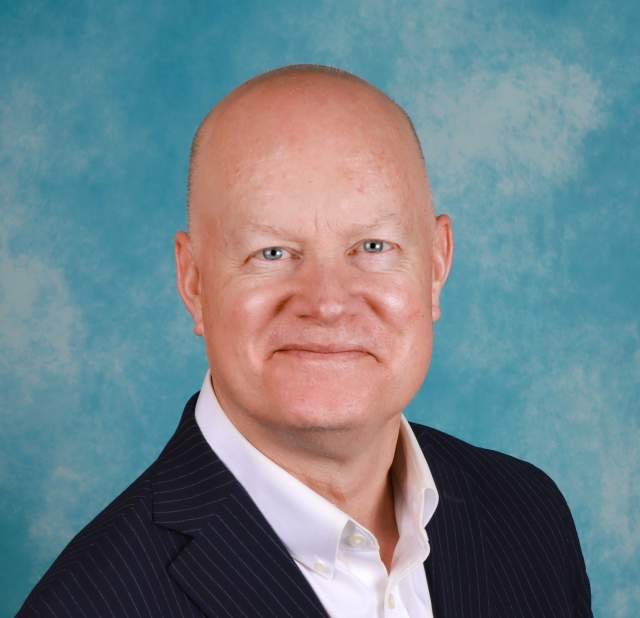 Tom Noonan professional headshot photo