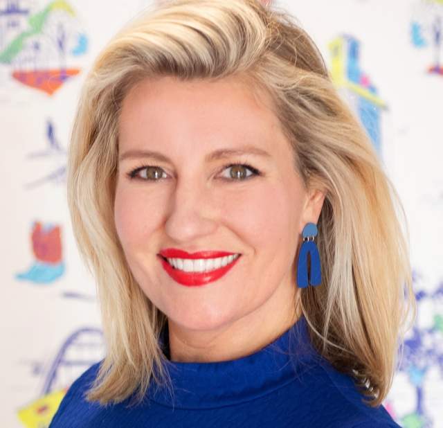 Elizabeth Alderson headshot.