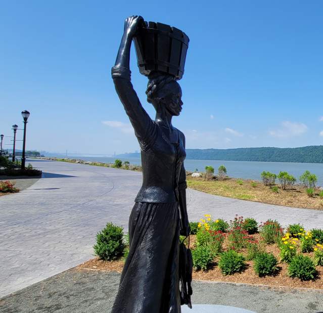 Enslaved Africans' Rain Garden