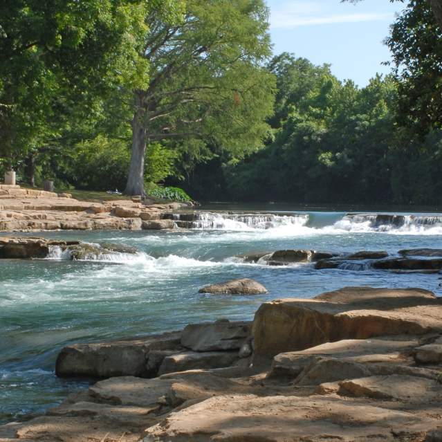 River scene at Rio Vista Park