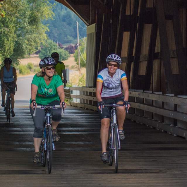 Cycling the Covered Bridges Scenic Bikeway by Thomas Moser
