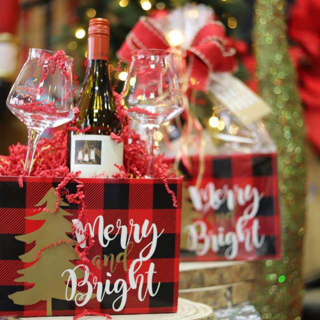 The Best Gift Ideas for Winery's, Wine Lovers, and Connoisseurs! –  Louisiana Trophies