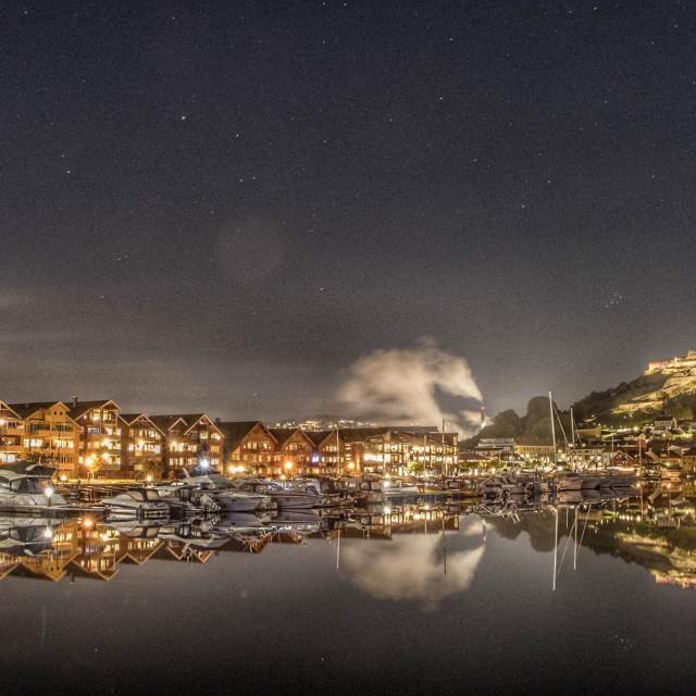 Halden by night