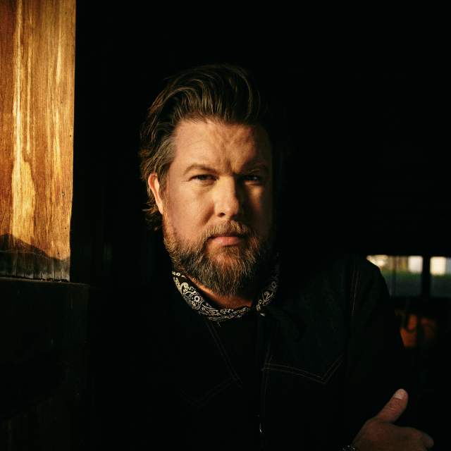 Zach Williams Headshot