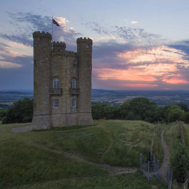 A view towards Broadway Tower at dawn