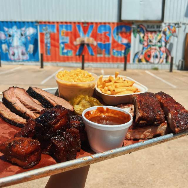 BBQ It Like Beckham at Blu s Barbeque Where the Famous Soccer Player Recently Dined