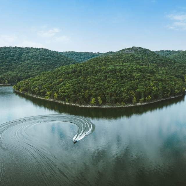 High Res Table Rock Lake Outdoors Summer Spring