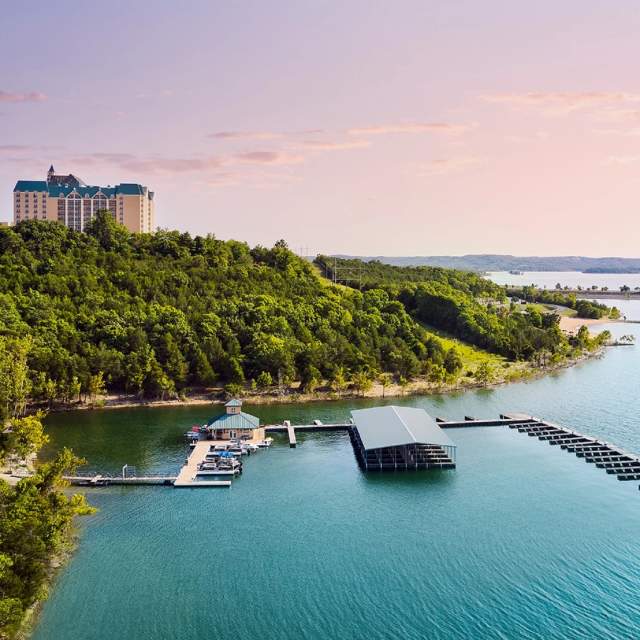 Chateau on the Lake Sunset Scenic Summer Lodging Spring Marina