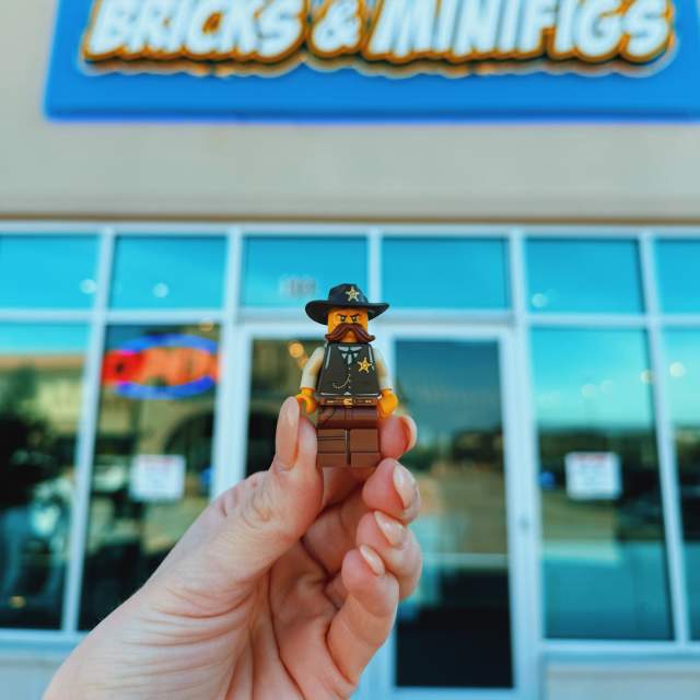 All things lego online