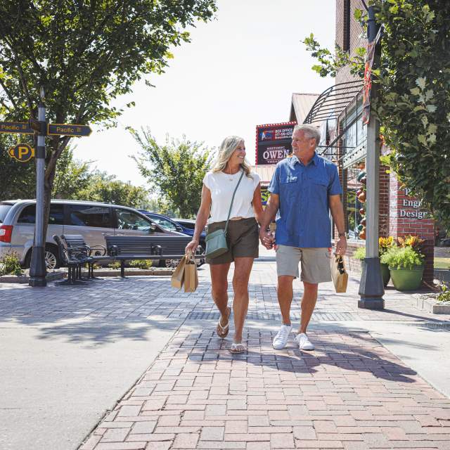Downtown 2025 Couple