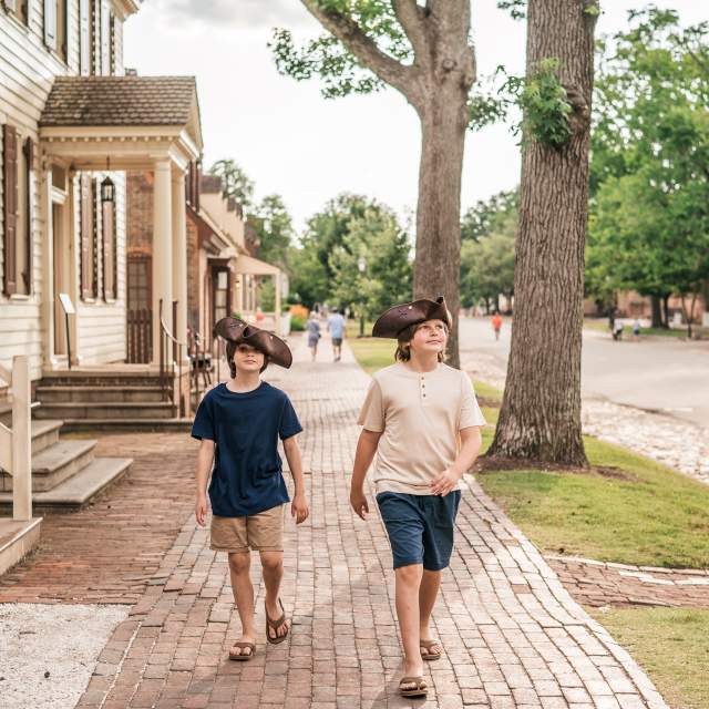 Influencer - Jessica Human - Colonial Williamsburg
