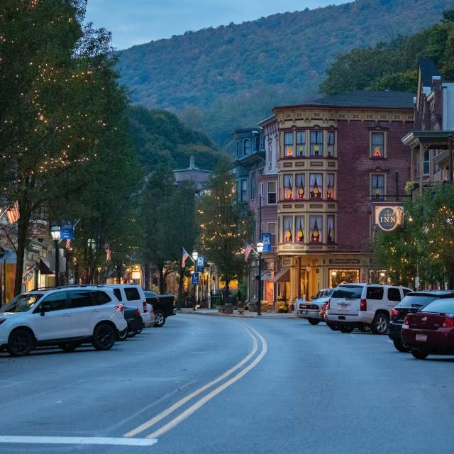 Jim Thorpe, PA Visitor Information & Travel Resources