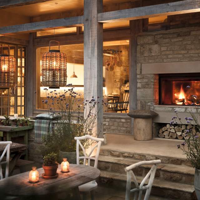 Interior of the Wild Rabbit in Kingham