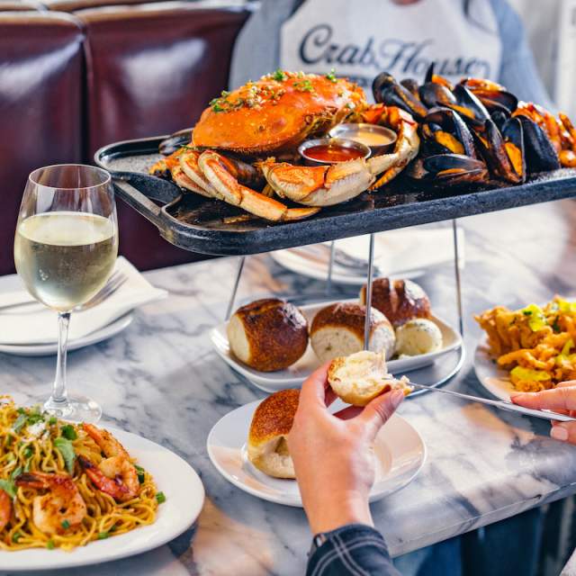 Seafood at Crab House PIER 39, Fisherman's Wharf San Francisco