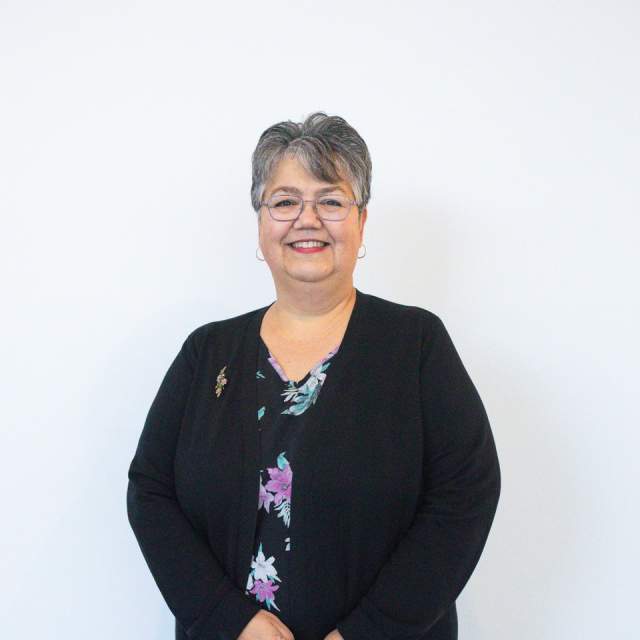 Donna Basterash Volunteer Headshot