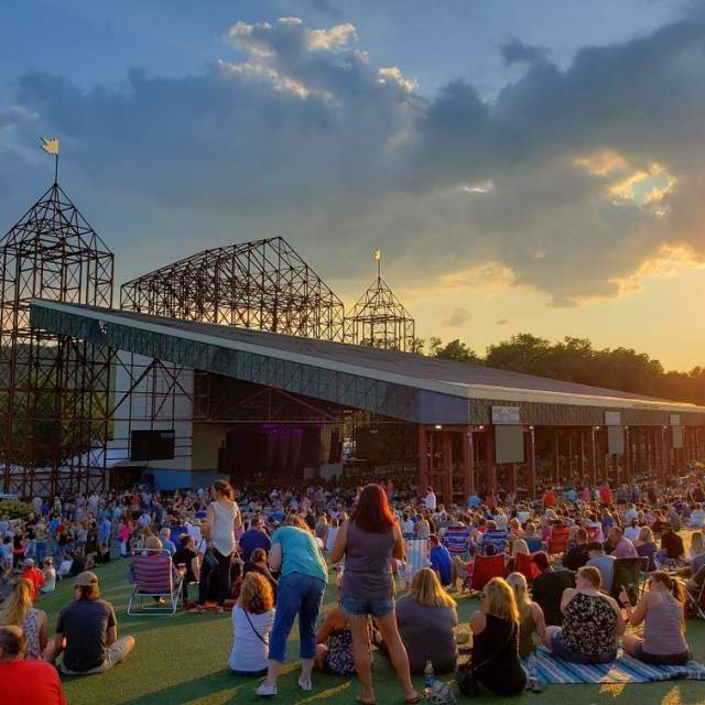 A night for a concert-Riverbend Music Center
