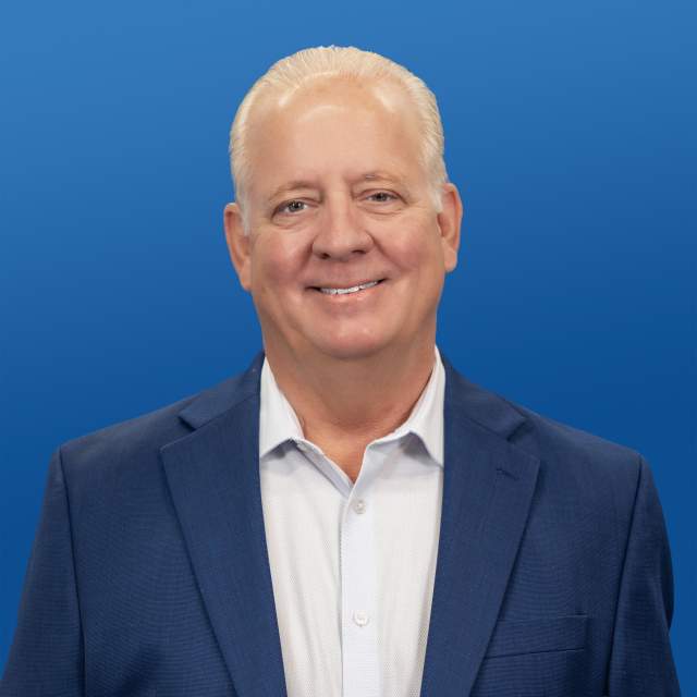 Headshot of Visit Orlando Board Member David Lutz